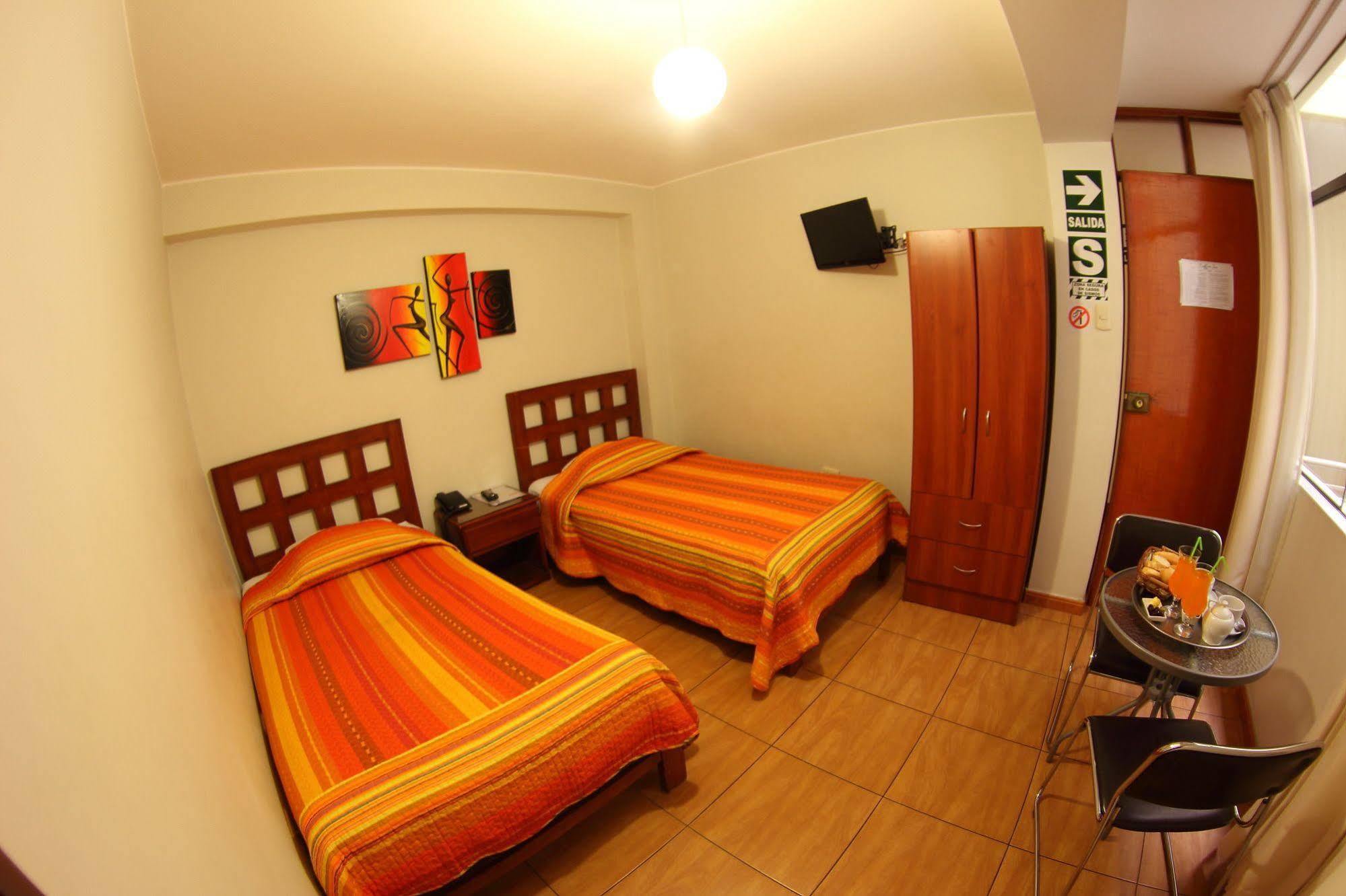 טאקנה Takora Inn מראה חיצוני תמונה